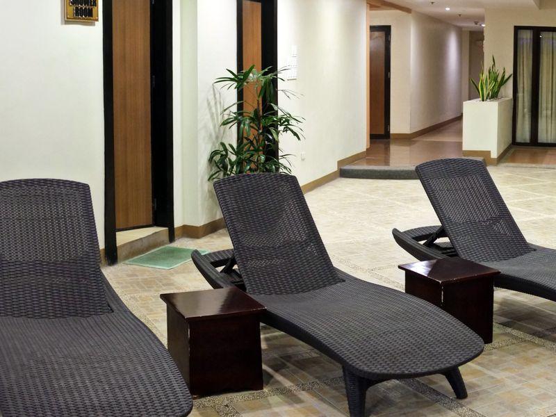 Davao City The Pinnacle Hotel And Suites מראה חיצוני תמונה