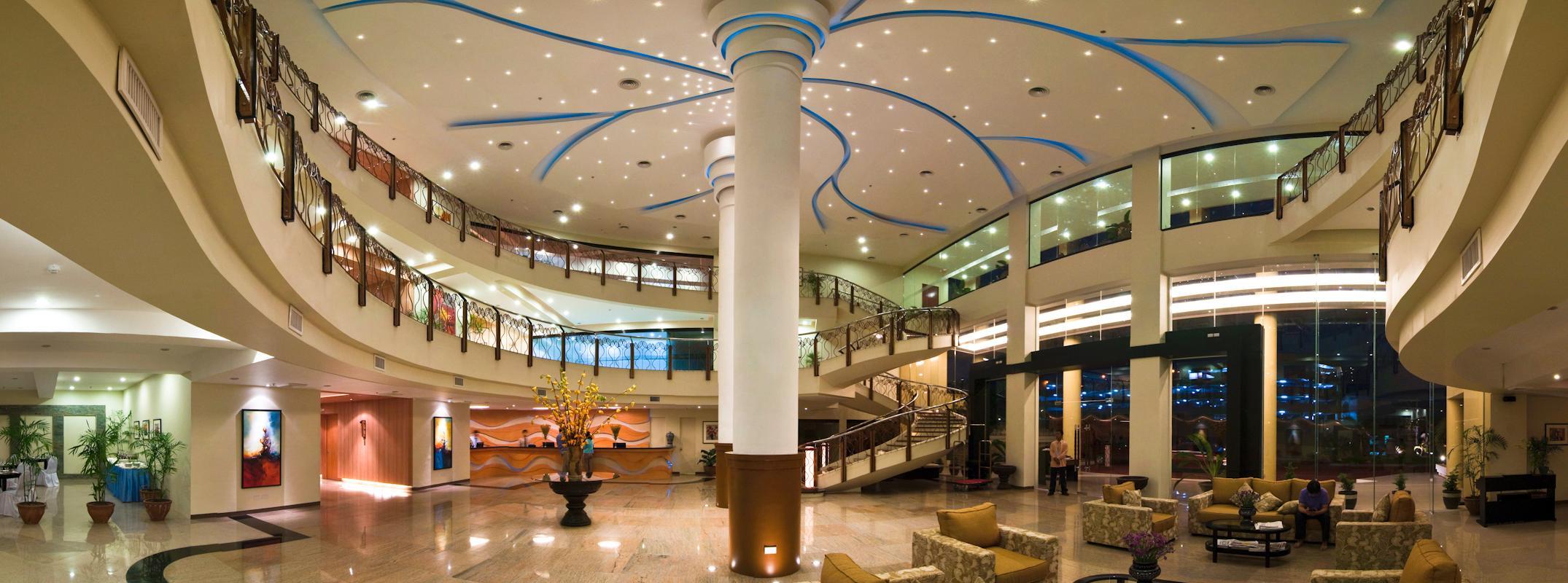 Davao City The Pinnacle Hotel And Suites מראה חיצוני תמונה
