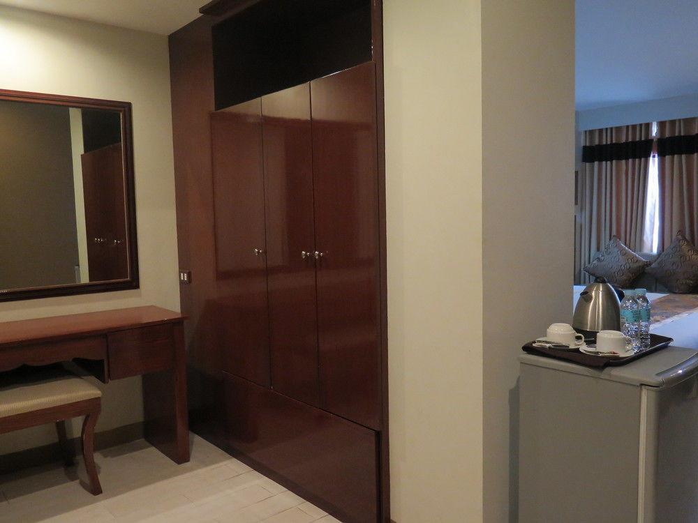Davao City The Pinnacle Hotel And Suites מראה חיצוני תמונה