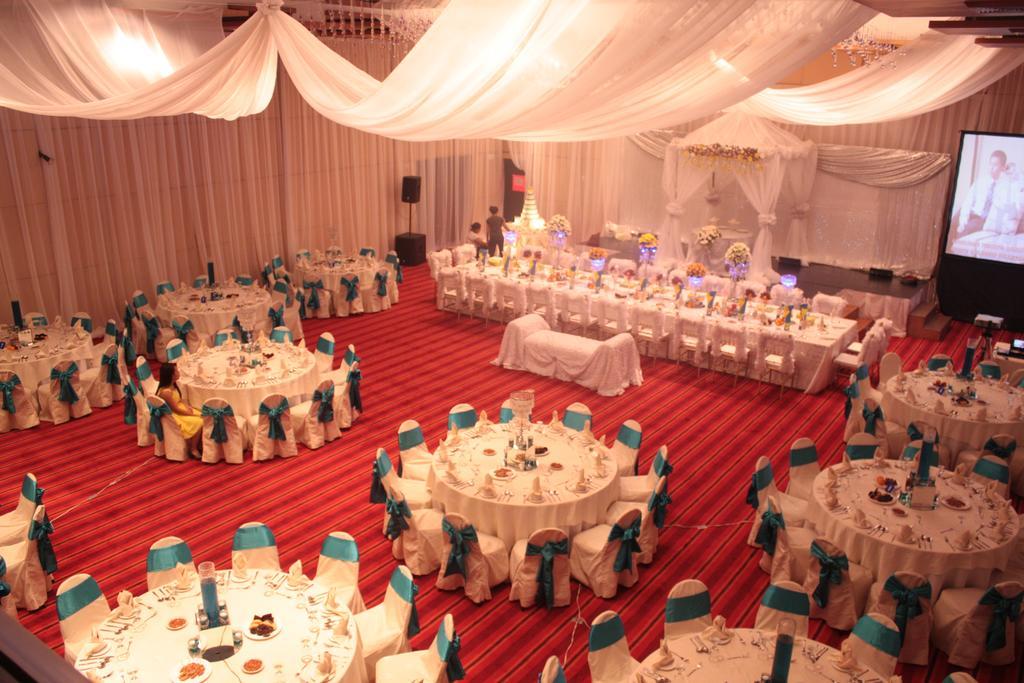 Davao City The Pinnacle Hotel And Suites מראה חיצוני תמונה